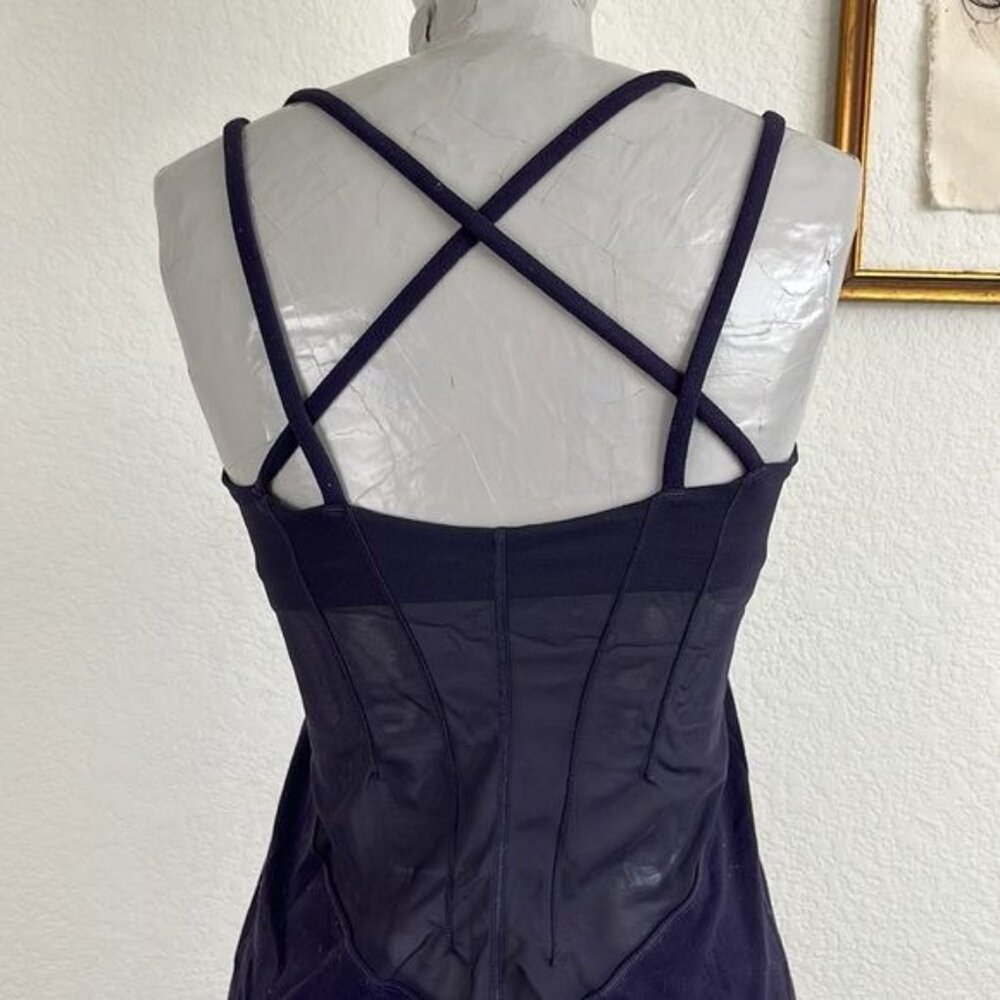 Lululemon Back Burner Tank Black Swan - Picture 6 of 8